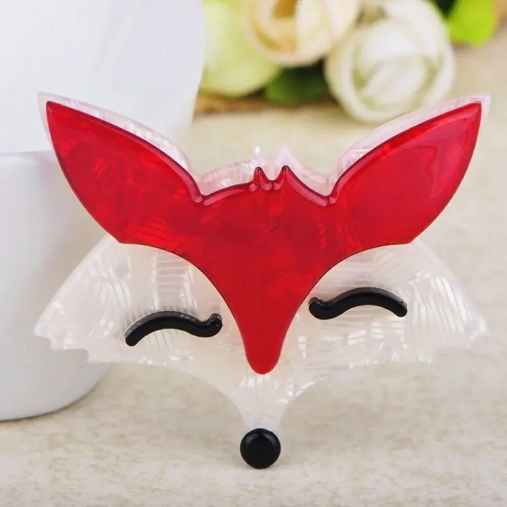 VQ Acrylic Fox Brooch
